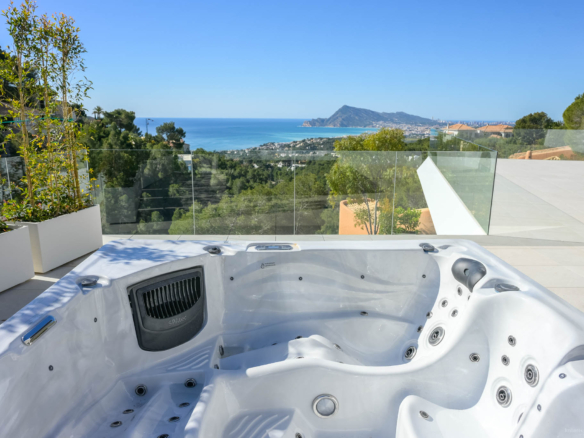 8334ALT Villa moderne avec vue sur mer à vendre à Altea.