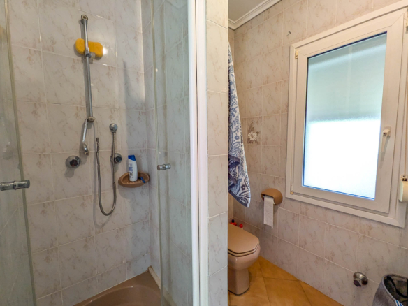 C4XY8333DEN Villa mit Pool und Panoramablick aufs Meer in Denia zu verkaufen.