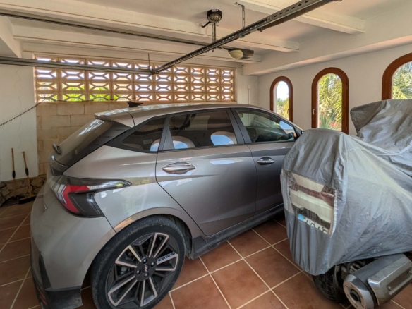 C4XY8333DEN Villa mit Pool und Panoramablick aufs Meer in Denia zu verkaufen.