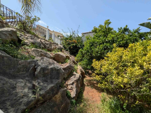 C4XY8333DEN Villa mit Pool und Panoramablick aufs Meer in Denia zu verkaufen.