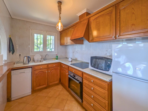 C4XY8333DEN Villa mit Pool und Panoramablick aufs Meer in Denia zu verkaufen.