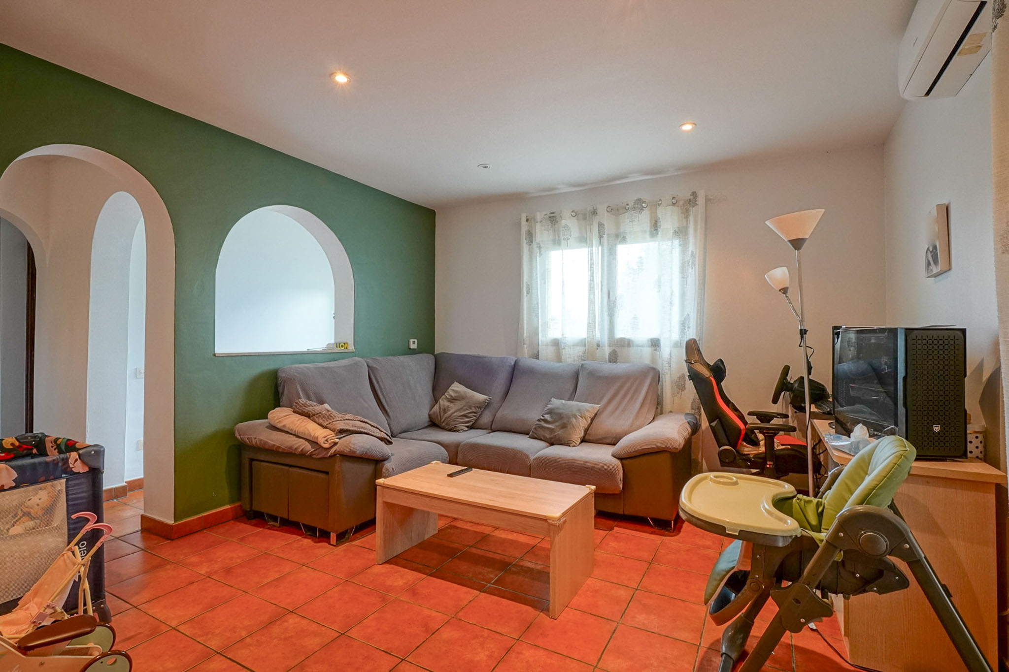 C4XY8336OND Villa à vendre à Ondara.