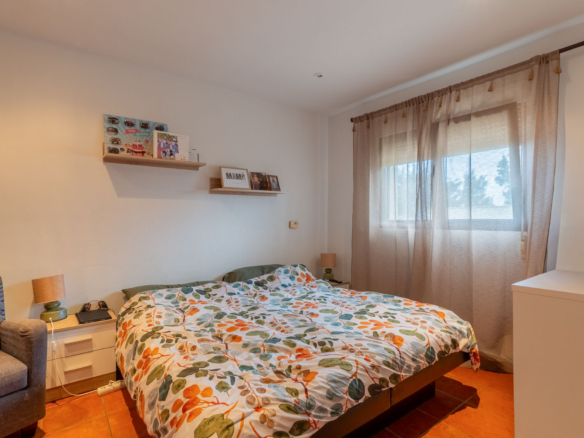C4XY8336OND Villa à vendre à Ondara.