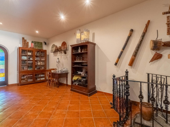 C4XY8336OND Villa à vendre à Ondara.