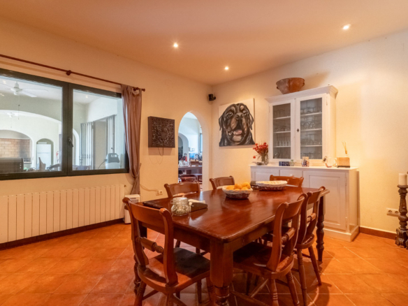 C4XY8336OND Villa à vendre à Ondara.