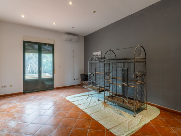 C4XY8336OND Villa à vendre à Ondara.