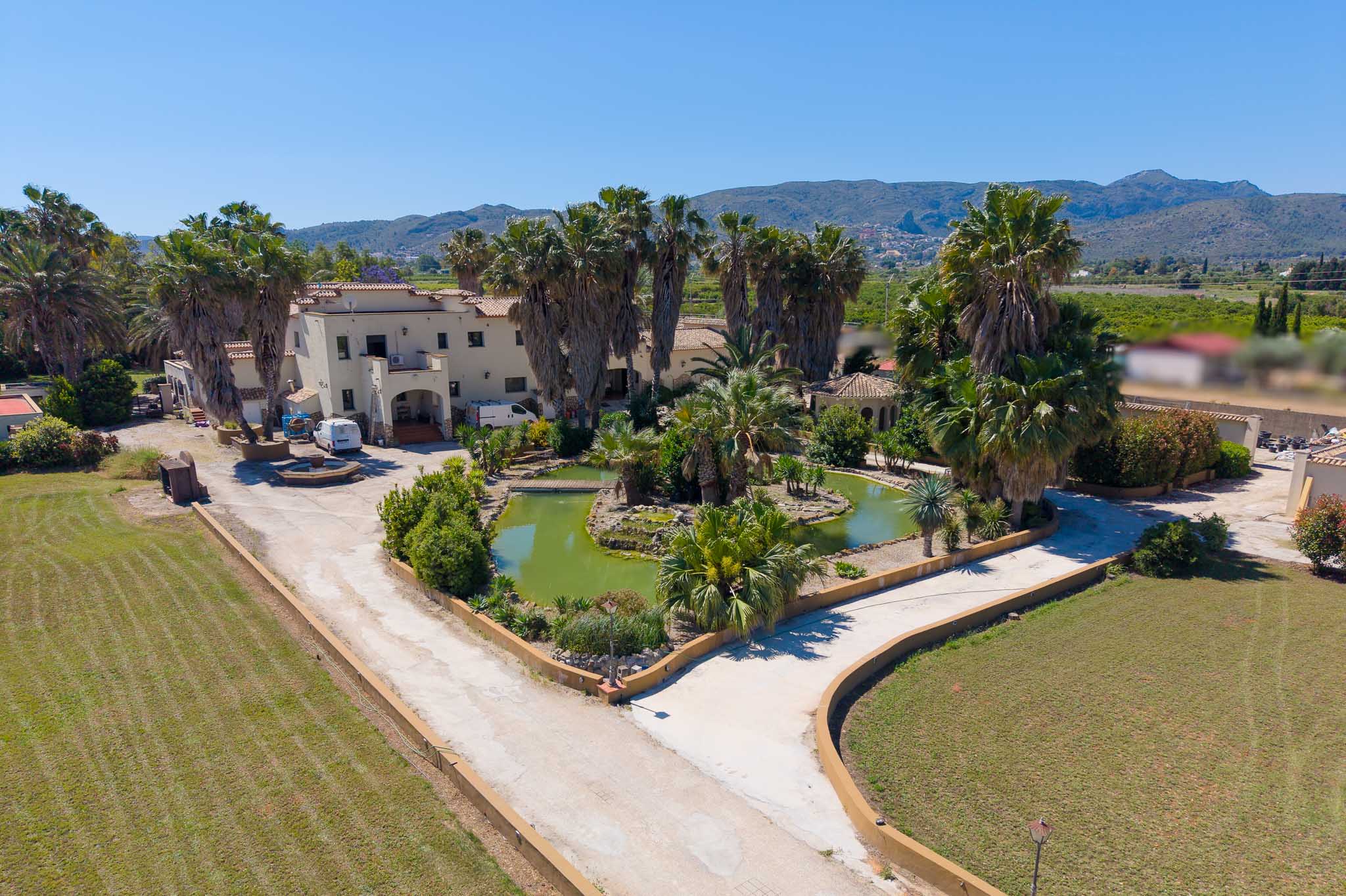 C4XY8336OND Villa à vendre à Ondara.