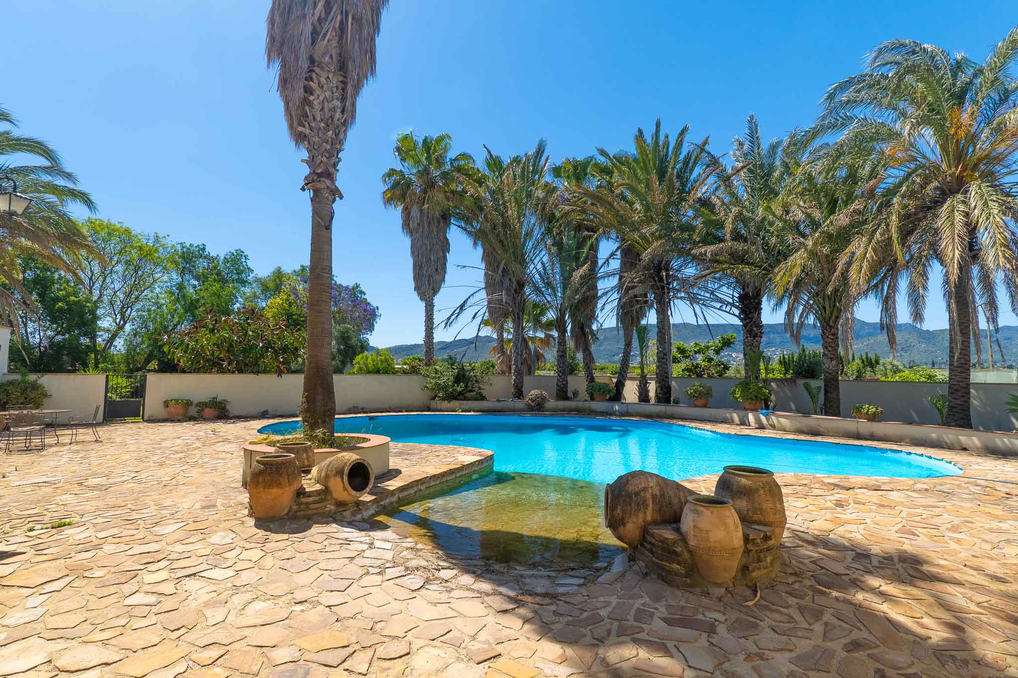 C4XY8336OND Villa à vendre à Ondara.