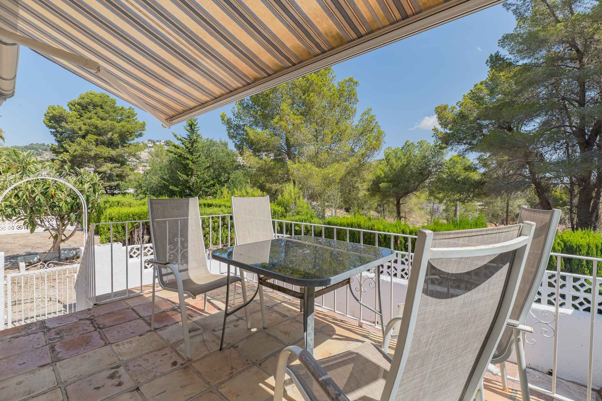C3XY8340MOR - C3XY8340MOR Villa adosada en esquina a la venta en Moraira.