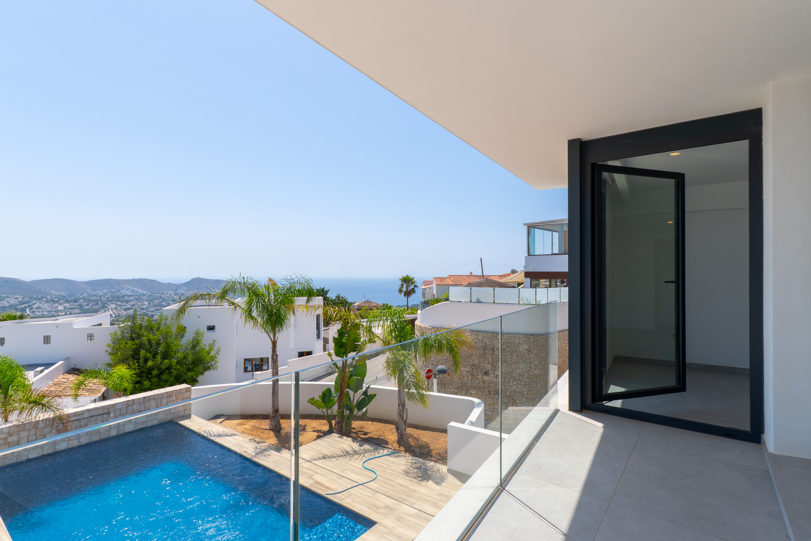 8341MOR - 8341MOR Villa moderne neuve avec vue sur mer à vendre à Moraira