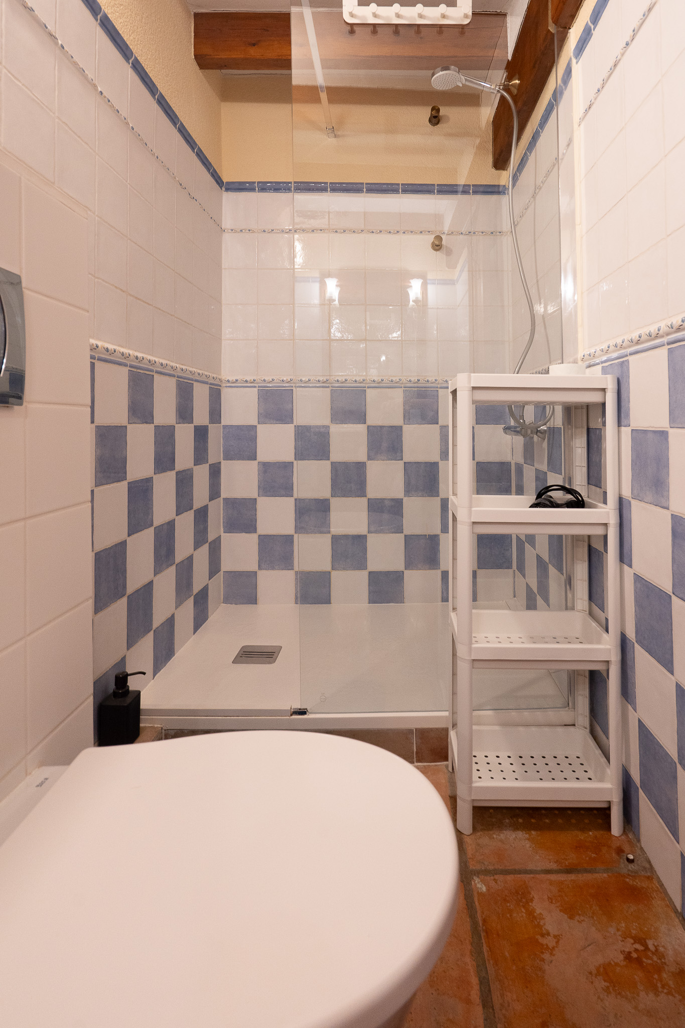 C4XY4674SAG - C4XY4674SAG Fully operational B with bar and independent apartment for sale in Sagra