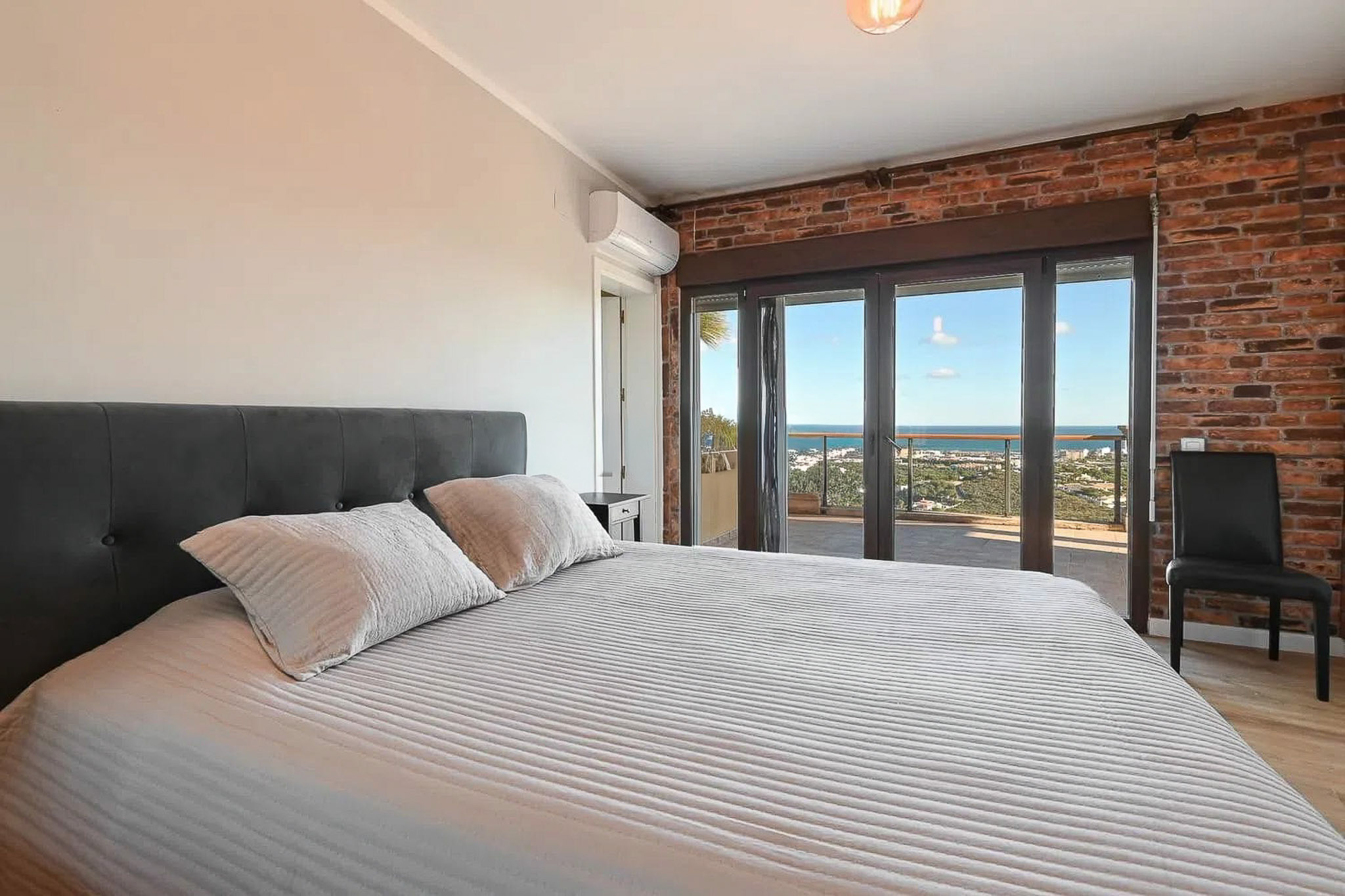 C3XY4686JAV - C3XY4686JAV Spacious, renovated villa with sea views for sale in Jávea