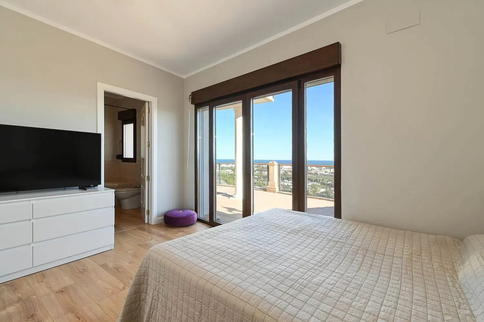 C3XY4686JAV - C3XY4686JAV Spacious, renovated villa with sea views for sale in Jávea