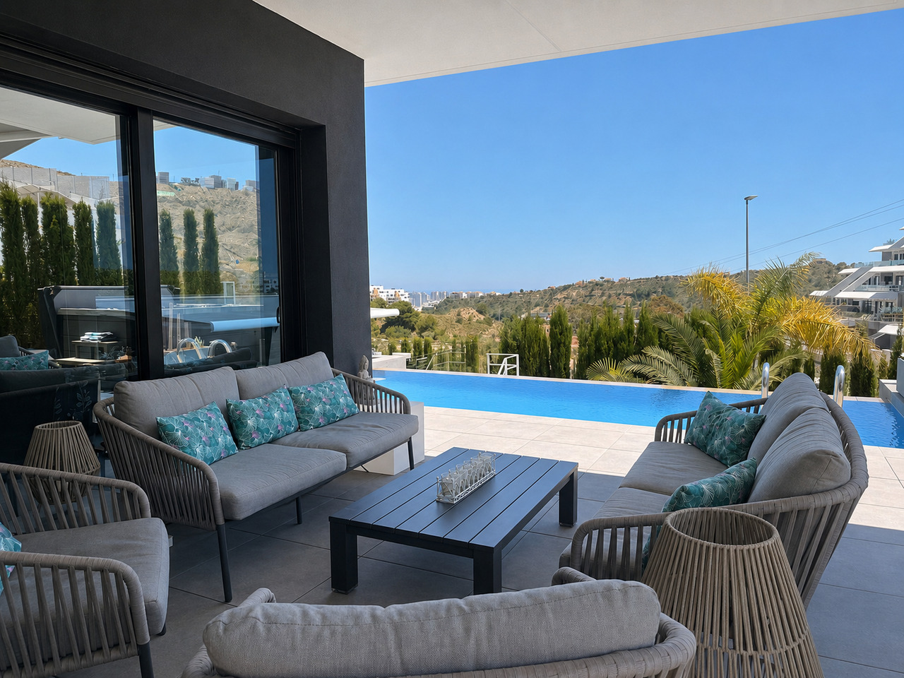 C3XY4696FIN - C3XY4696FIN Luxuriöse, moderne Villa zum Verkauf in Finestrat