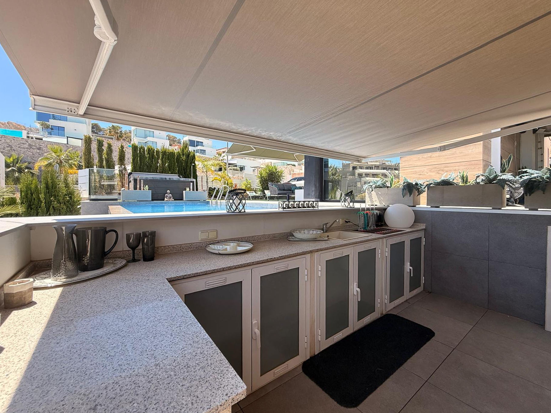 C3XY4696FIN - C3XY4696FIN Luxuriöse, moderne Villa zum Verkauf in Finestrat