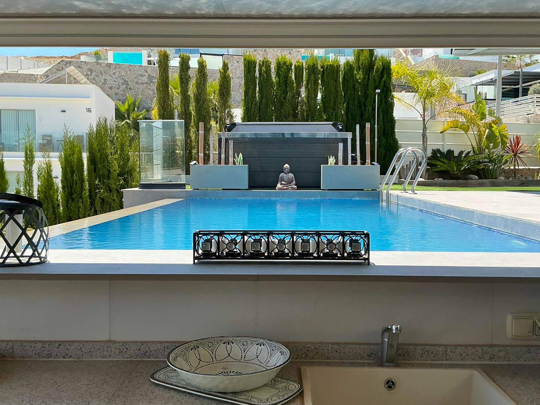 C3XY4696FIN - C3XY4696FIN Luxuriöse, moderne Villa zum Verkauf in Finestrat