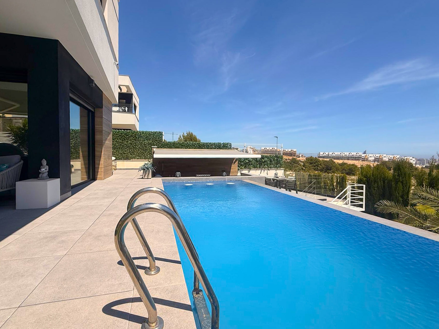 C3XY4696FIN - C3XY4696FIN Luxuriöse, moderne Villa zum Verkauf in Finestrat